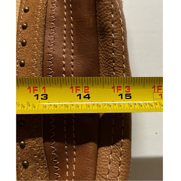 Fossil leather studded riveted western boho shoulder bag suede neutral - Picture 9 of 12